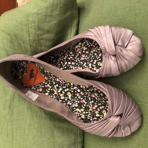 Rocket Dog Silver Flats